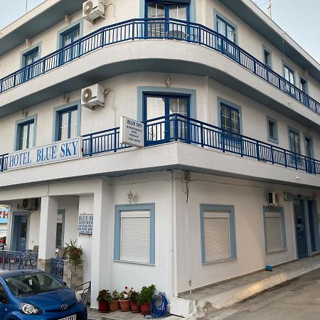 Blue Sky Apartments Karpathos Exteriör bild